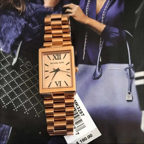 Micheal kors watch main image 4